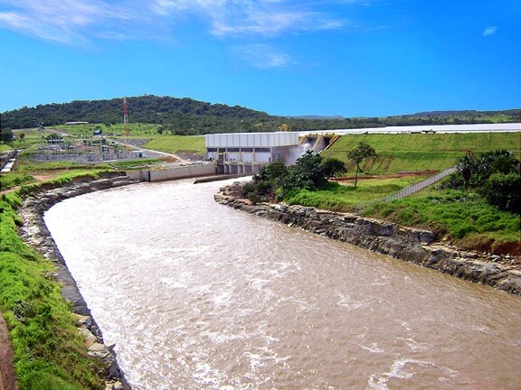 Canal de Fuga da Hidrelétrica de Paranatinga - MT